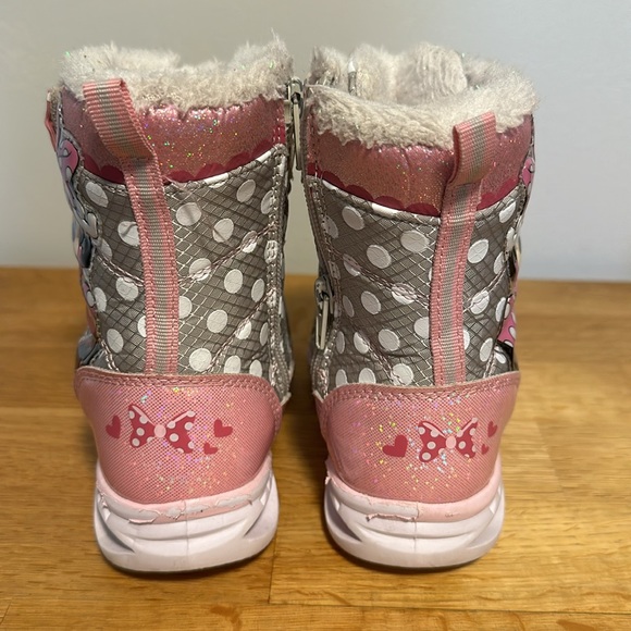 Minnie Mouse winter boots size 9c - Picture 4 of 7